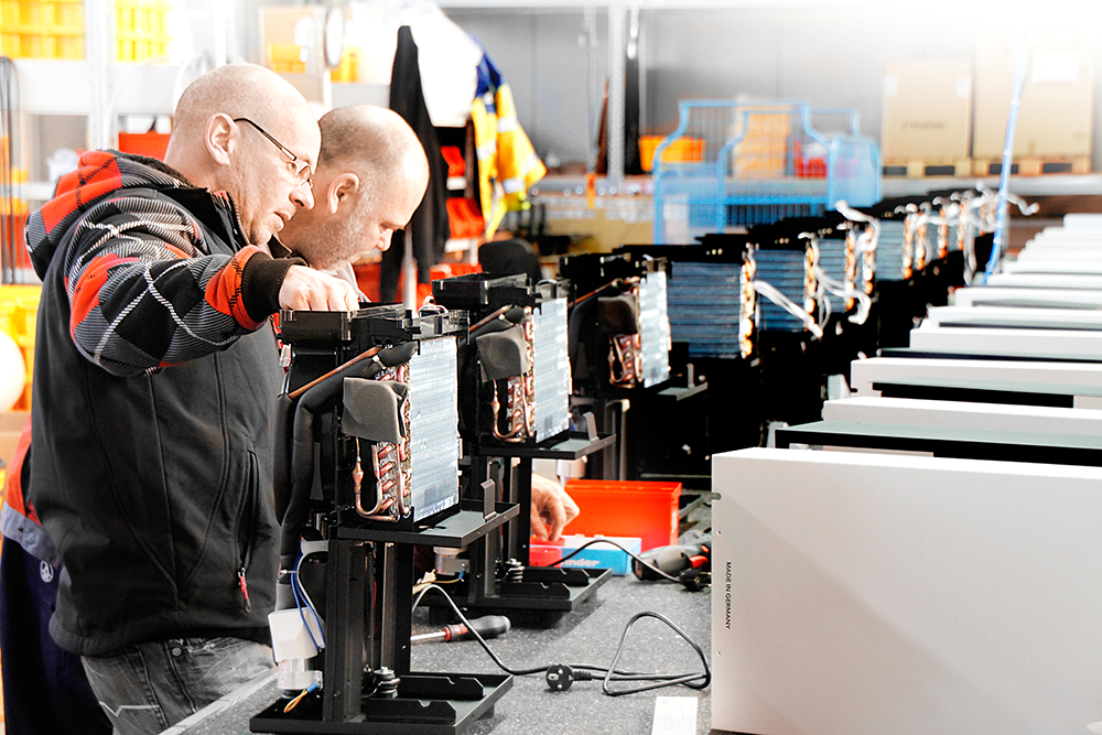 El industrial deshumidificador TTK 105 S es fabricado in Heinsberg Alemania por nuestros profesionales experimentados y cualificados.